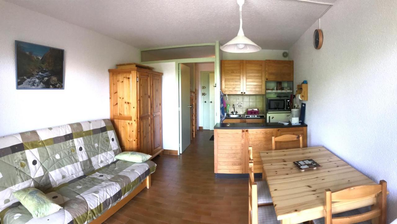 studio 4 personnes rez de jardin a Ancelle 05260 Extérieur photo